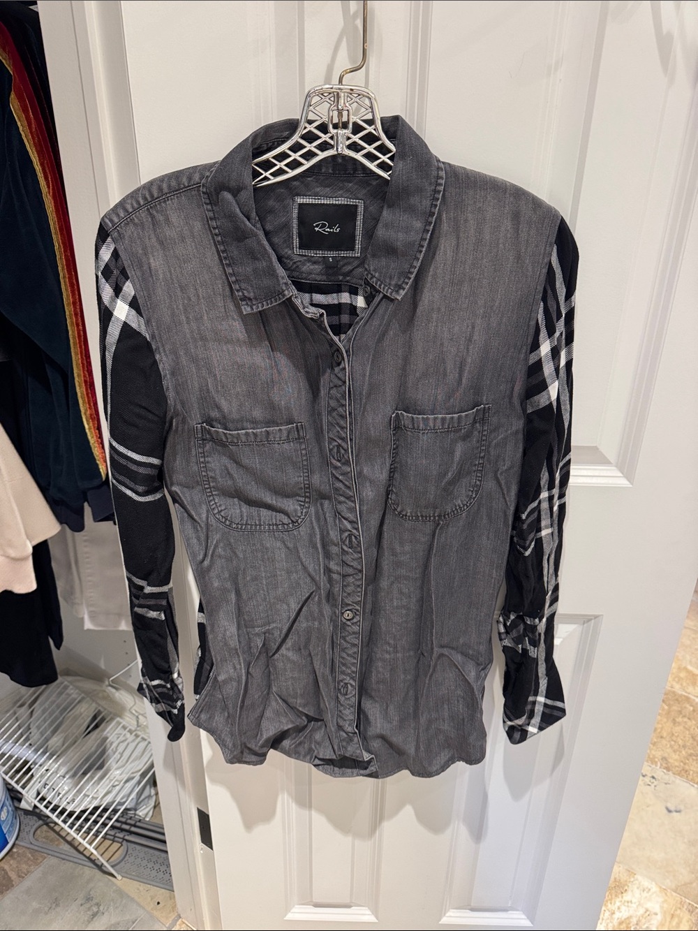 Rails Gray Button-Up Shirt with Black Plaid Sleeves